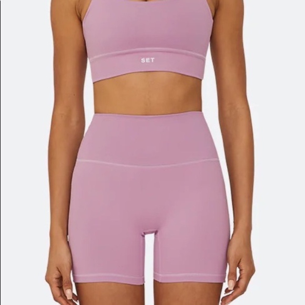 SET Active LuxForm Shorts & Y Shape Sports Bra - SMALL - Crush
